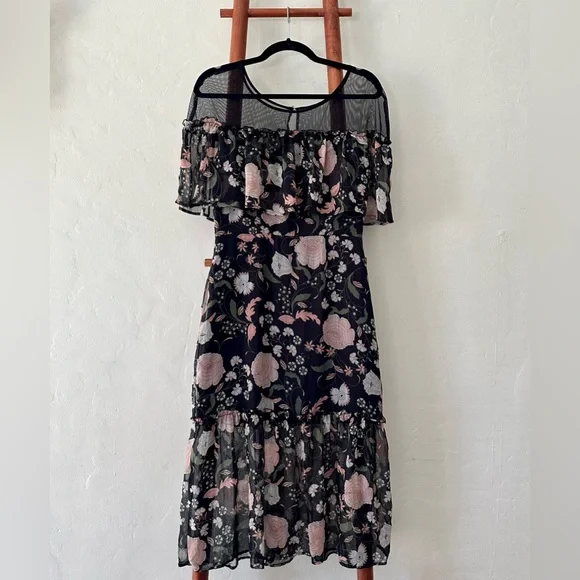 BB Dakota Floral Print Illusion Neckline Midi Dress (NWT, Size 4) - Picture 2 of 5